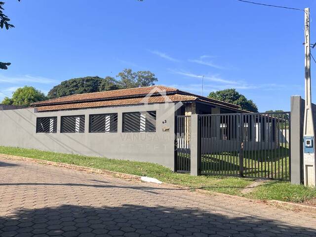 #761 - Casa para Venda em Cosmópolis - SP